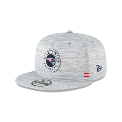 Grey New England Patriots Hat - New Era NFL Official NFL Fall Sideline 9FIFTY Snapback Caps USA2647315